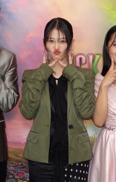 maiyigeba's tweet photo. 啊啊啊啊啊！太美了充希啊啊啊 https://t.co/aflazCBwqO