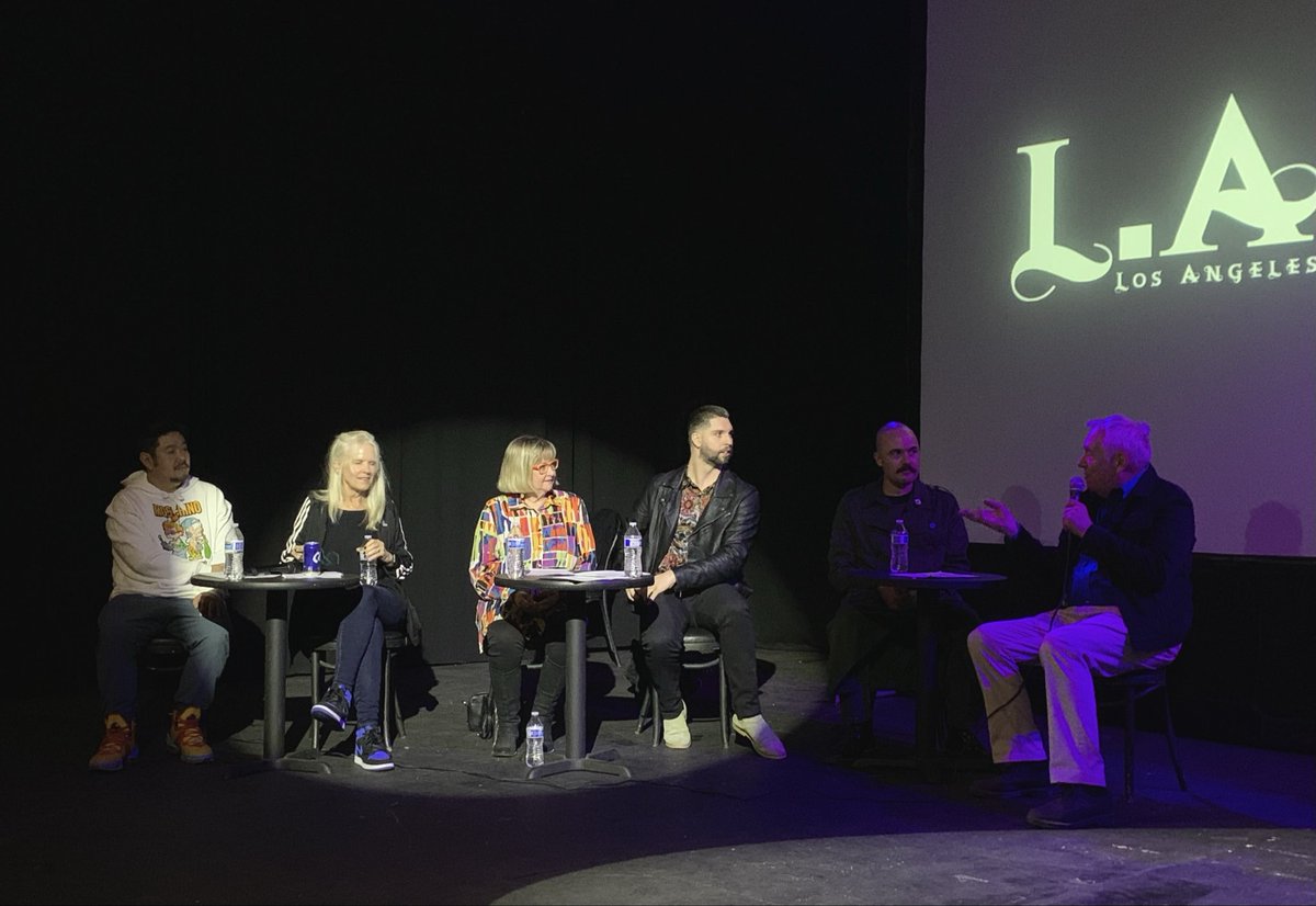 JeremyOlenski's tweet photo. delighted to be on the "Night of Cartoon Voices" panel w/ some voice actor legends and friends, Eric Bauza, Tracy Grandstaff, Cheryl Chase, Jeremy Olenski, Max Winston, and John Andrews. #EricBauza #bugsbunny #TracyGrandstaff #daria #CherylChase #angelicapickles https://t.co/lOBWzvgfQN