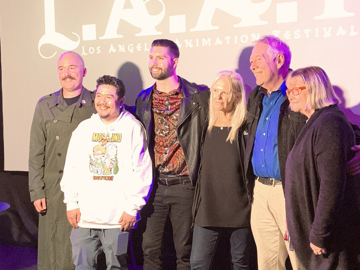 JeremyOlenski's tweet photo. delighted to be on the "Night of Cartoon Voices" panel w/ some voice actor legends and friends, Eric Bauza, Tracy Grandstaff, Cheryl Chase, Jeremy Olenski, Max Winston, and John Andrews. #EricBauza #bugsbunny #TracyGrandstaff #daria #CherylChase #angelicapickles https://t.co/lOBWzvgfQN