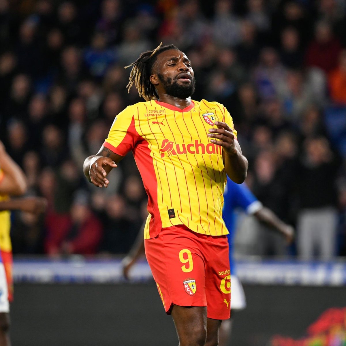 Vibes Foot tweet media