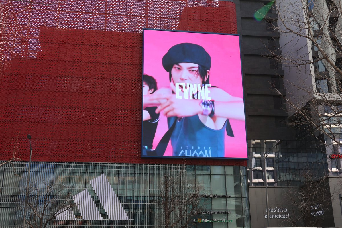 아이돌광고 - 덕후드림 tweet media