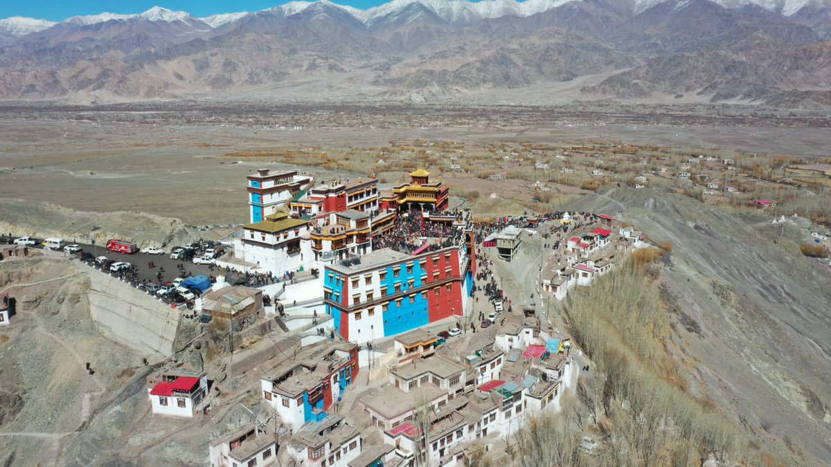 utladakhtourism's tweet photo. #MathoNagrang
The sacred courtyard comes alive with powerful cham dances and vibrant robes, as devotees gather to witness centuries-old traditions in the heart of Ladakh.
#Ladakh
@MinOfCultureGoI @tourismgoi @PIB_India @lg_ladakh @ashishkundra @dio_leh @DDNewslive https://t.co/fPPAvMKcTI