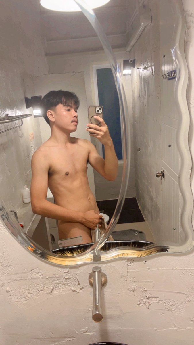 bbeem_43's tweet photo. งานวัดหนองบัว อุบลคืนนี้เจอได้ครับ 😜💦
#ซานเล้าบันเทิงศิลป์ https://t.co/kHEWpNFnU7