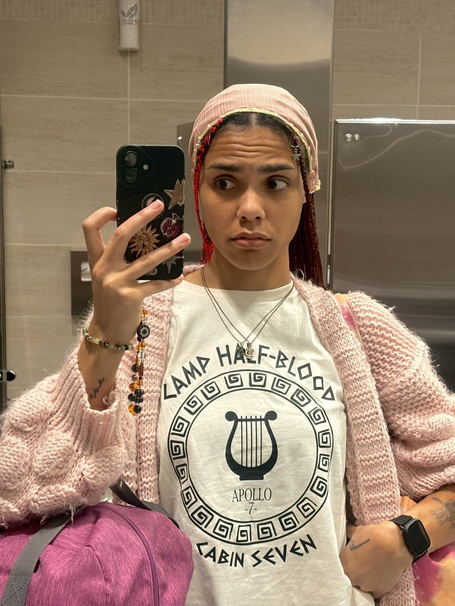 cam ˏˋ°•*⁀➷ tweet media