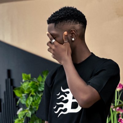 bobo_d001 tweet media