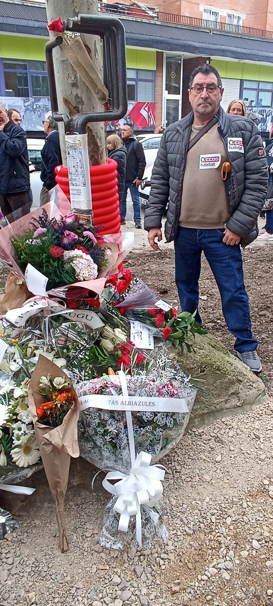 CCOOHabitat_EU's tweet image. Hoy #3M @CCOOHabitat_EU @CCOO_Habitat @CCOOeuskadi @CCOO reivindicamos el gran valor de la lucha obrera, en el 50 aniversario del asesinato en #VitoriaGasteiz de 5 trabajadores por parte de la policía represiva franquista. 
VIVA LA LUCHA DE CLASES
VIVA EL SINDICALISMO
VIVA CCOO