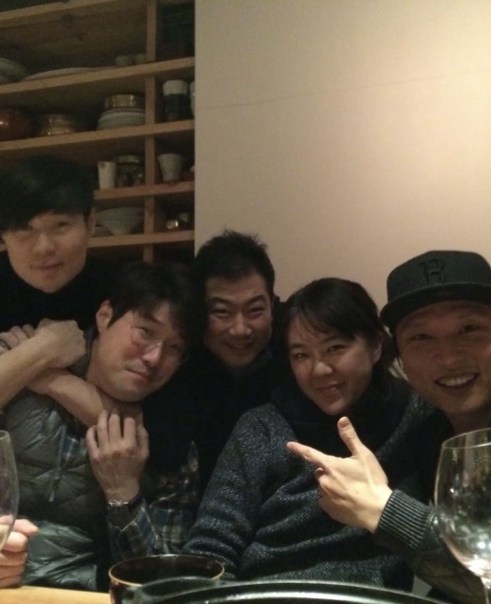 denepxjsn's tweet photo. 이 ………. 이거 뭐야
이거뭐야
이거뭐야
이거뭐야!!!!!!!! ㅜㅜ https://t.co/NAfk34T6FK