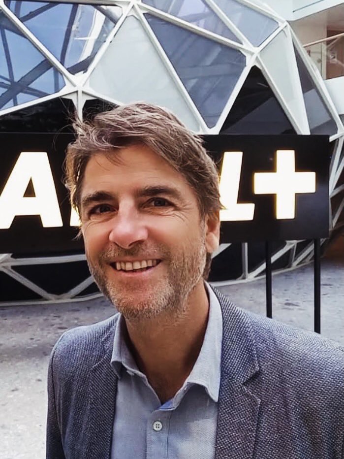 Zomedia01's tweet photo. Laurent Sicouri, Directeur Cinéma &amp; Séries à Canal+ International et la Docteure Cecilia Zoppelletto interviendront ce jeudi 5 mars 2026 au Festival du Film Africain de Johannesburg, parmi les 4 panelistes.

#CanalPlusInternational #CinemaAfricain #Series #Cinema #JFF2026 https://t.co/8ucYWUnB8N