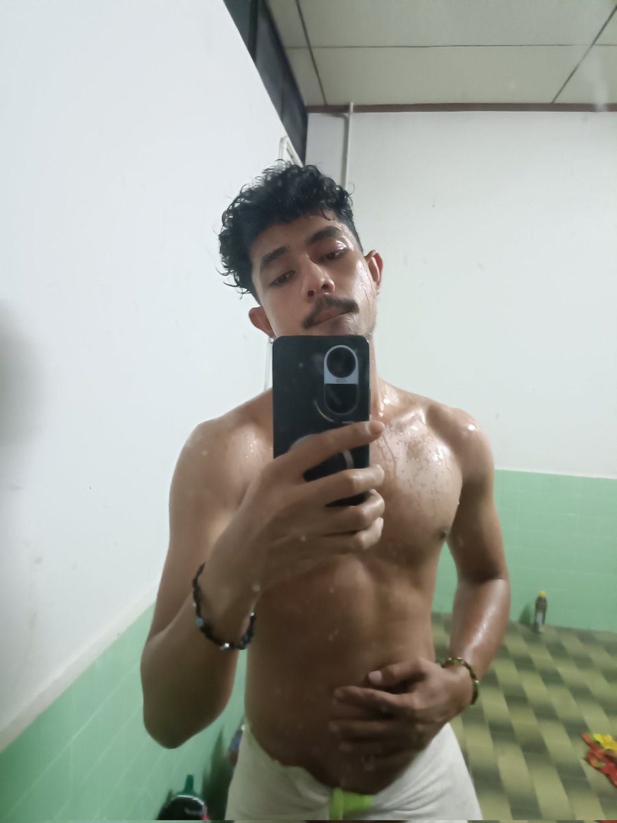 M16 tweet media