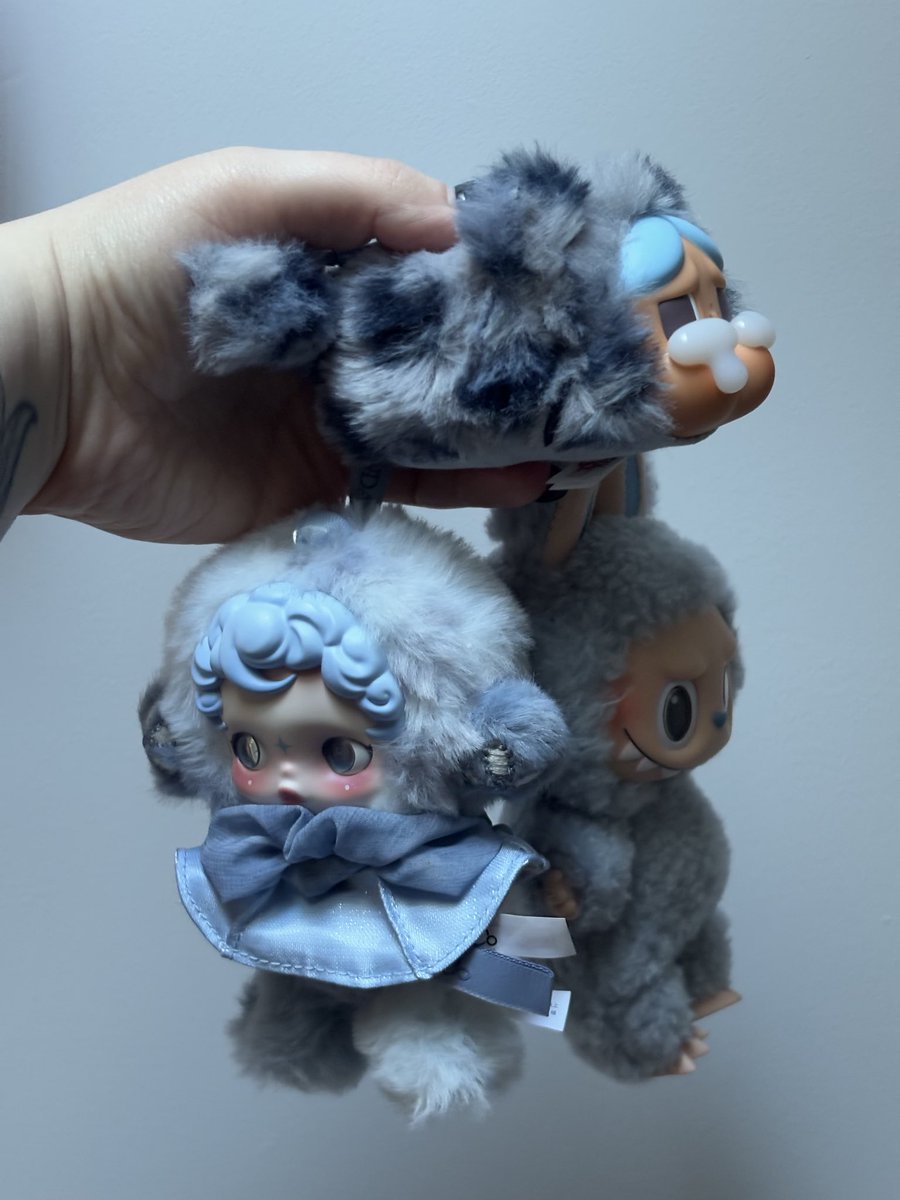 mog ✨🦇 tweet media