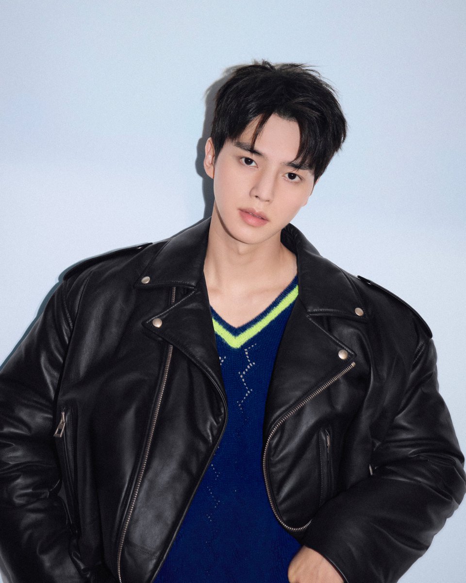 SongKangTW's tweet photo. [ 260303 ] LOEWE 2026 秋冬時裝秀 相關消息

宋江將以 LOEWE 品牌大使的身分，出席 3 月 6 日（週五）18:30（台灣時間）於法國巴黎文森城堡舉辦的 LOEWE 2026 秋冬時裝秀，首度登上巴黎時裝週！✨

LOEWE 2026 秋冬系列將以男女裝合併發表的形式，於秋冬巴黎女裝時裝週上同步亮相。同時，這也是 LOEWE 新任創意總監 Jack McCollough 與 Lazaro Hernandez 上任後的首個男裝系列，讓人更加期待宋江會帶來什麼樣的造型！

#송강 #宋江 #SONGKANG