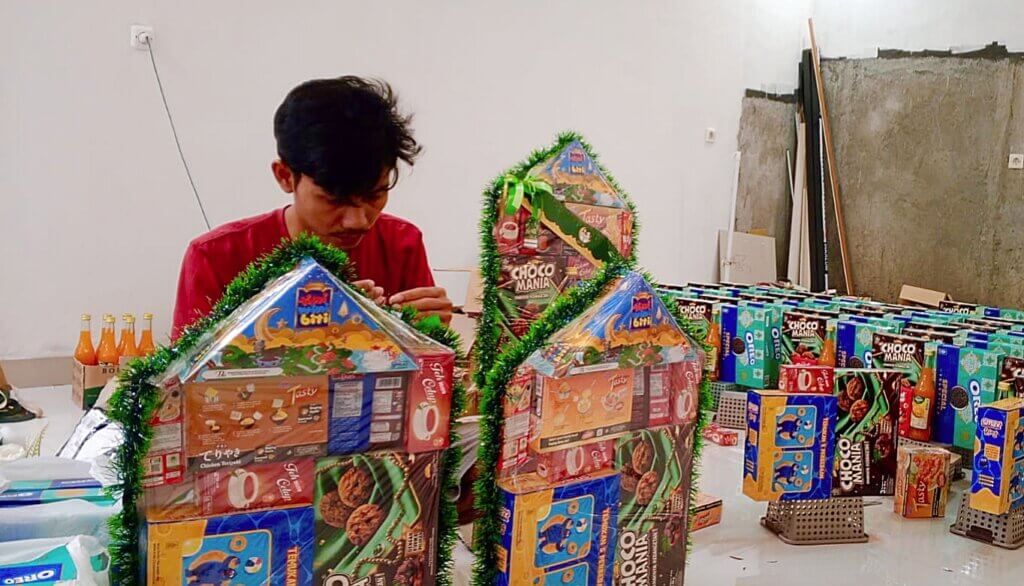 #bisnisparsel #lebaran2026 #parsellebaranNew Post: Bisnis Parsel, Cuan Menawan Jelang Lebaran #banten #serang #tangerang #cilegon #pandeglang #lebak #tangsel 
 bit.ly/4uaJY8U #bisnisparsel #lebaran2026 #parsellebaran