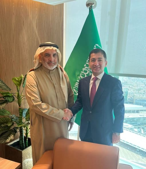Report on the Meeting Between Mr. Louai Kuzbari and Eng. Abdullah Al-Obaikan.
On February 9, 2024, Mr. Louai Kuzbari, President of the Arab-Austrian Chamber of Commerce (AACC), held a productive meeting in Riyadh with Eng. Abdullah Abdulrahman Al-Obaikan, Chairman of the Board of