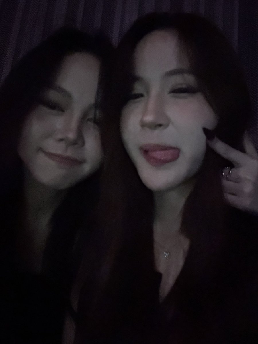 MookyyyM's tweet photo. Welcome @uniiearth 🍯💕 https://t.co/sbDQoXwbyM
