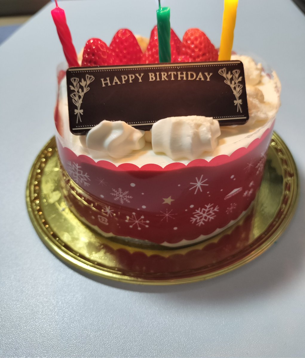 *Nerine* めい tweet media