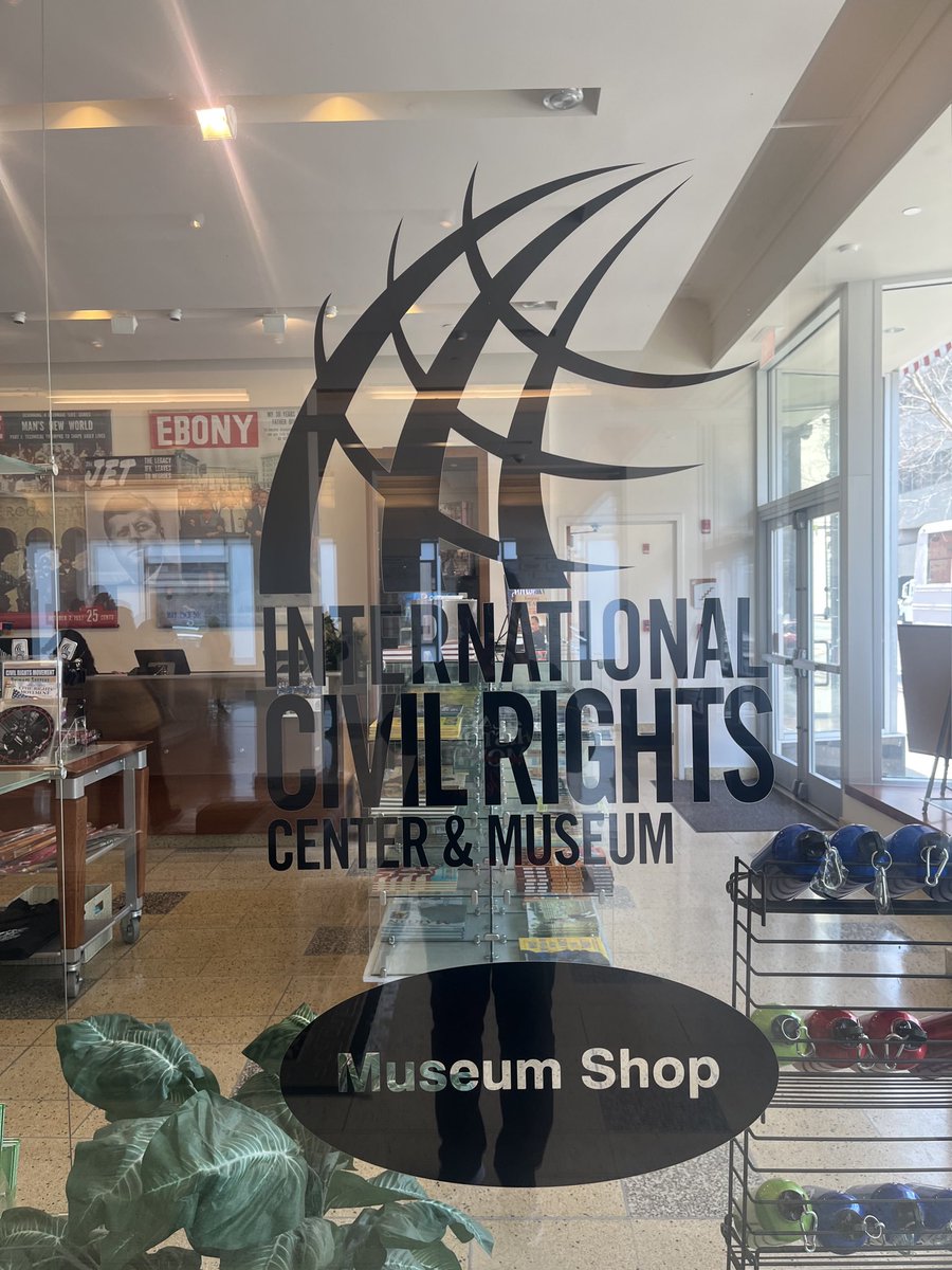 Michele Miller tweet media