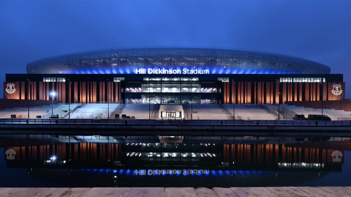 TurfCastPodcast's tweet image. 🙌🏽 Hand's up then, who's ticking off a new stadium tonight? 

#twitterclarets | #UTC