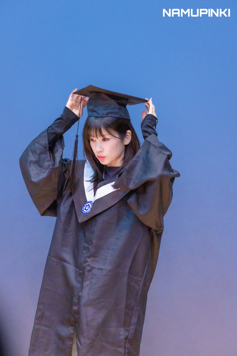 namupinki0419's tweet photo. 초롱언니 생일 축하해요! 🐰🎂🎉🎊 빨리나으세요～
@Apinkpcr 

#HappyChoRongDay
#chorong #apink #초롱 #박초롱 #에이핑크 #初瓏 https://t.co/o96HbTkP4Q