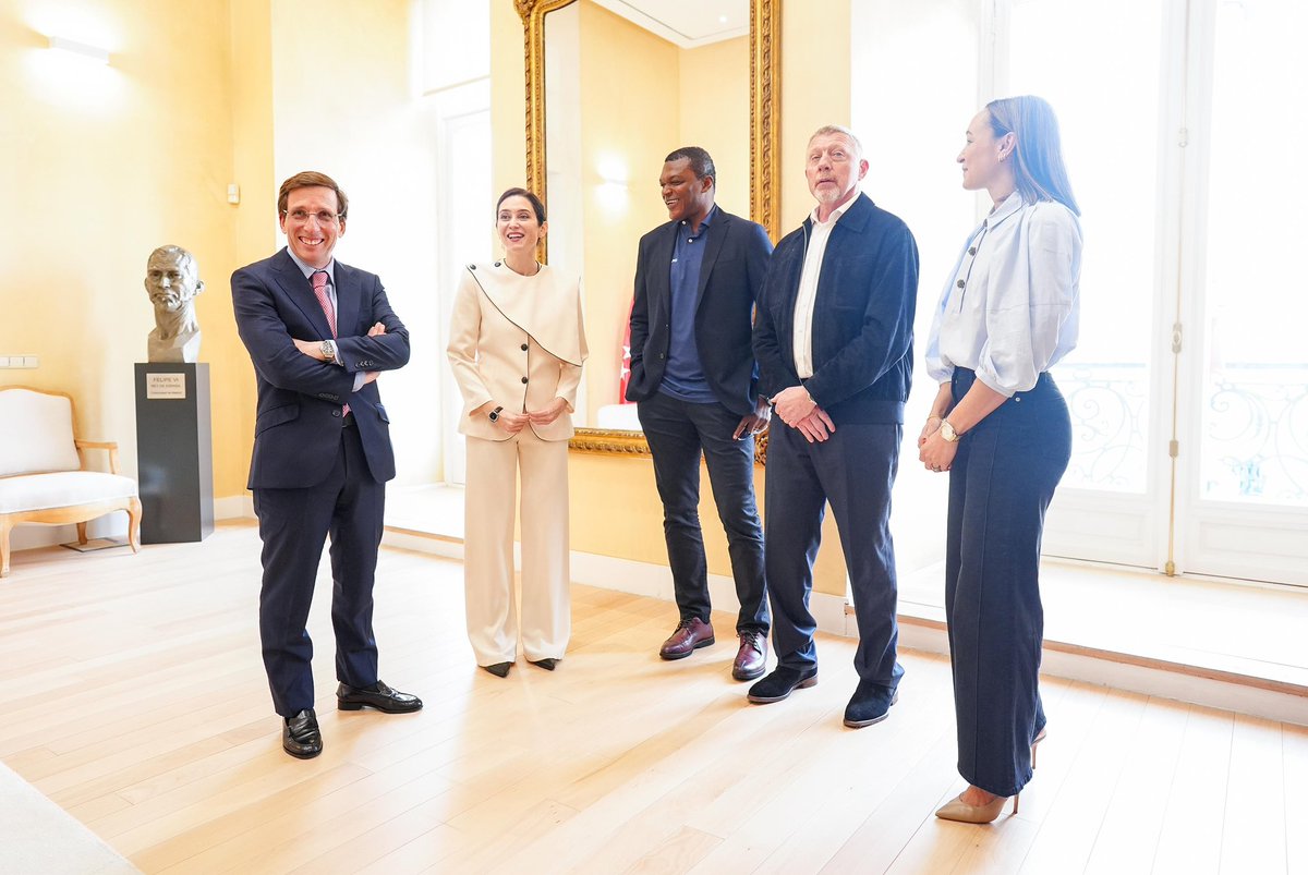 José Luis Martínez-Almeida tweet media