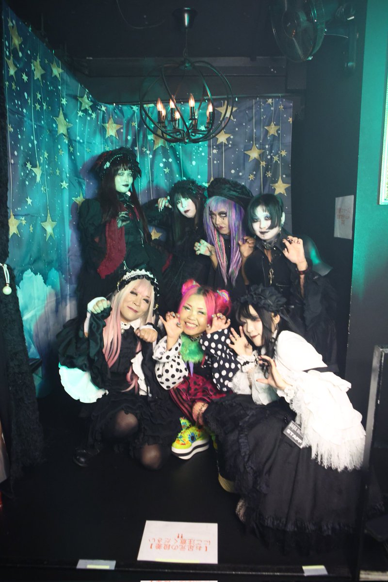 PLUSONE_haruka's tweet photo. あれから1週間以上経ってしまった、、 #DARKDOMAIN ありがとうございました!!
写真掲載確認できてなくて😊ばかりだけど皆お洒落して来てくれて楽しかったー!体感2分で終わりました👽🙌なんとゆーユートピア、、
反省点も多々あったので次回は更に良いイベントにしたいと思ってます!また次回🙌 https://t.co/wSxHTpOWAI