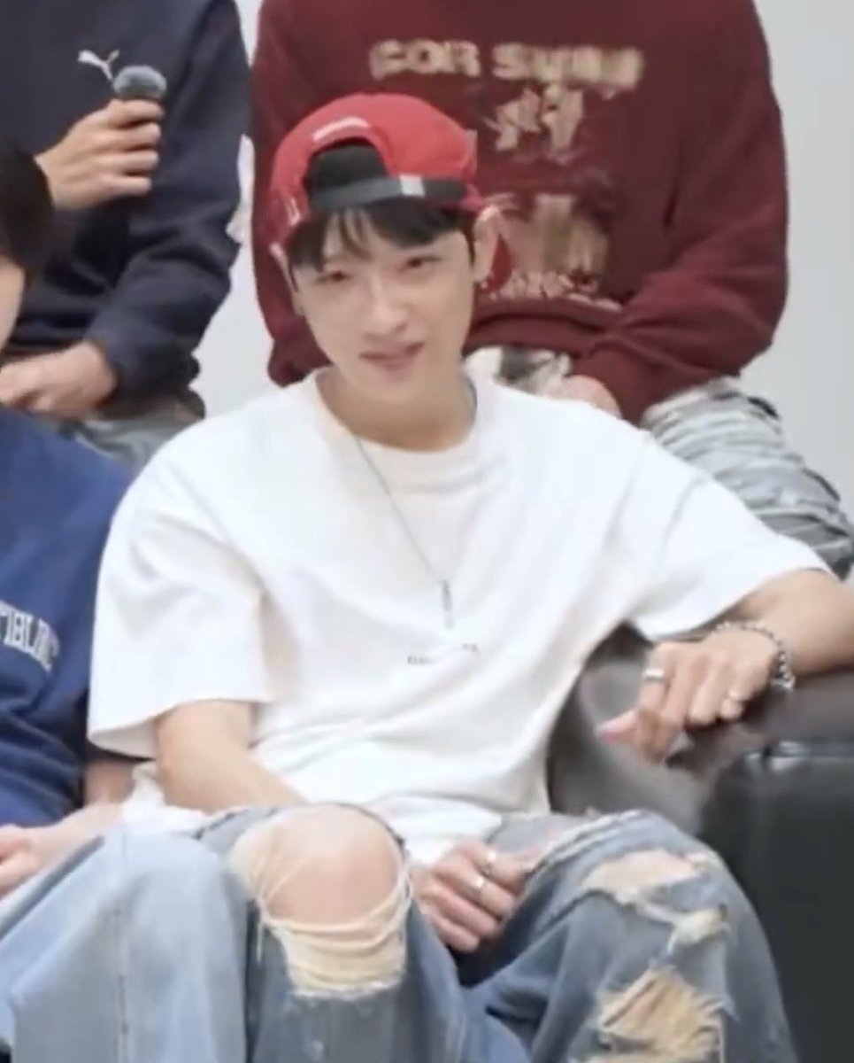 ห้ะ 18 อีกครั้งมาก แวบแรกนึกว่าคลิปเก่า