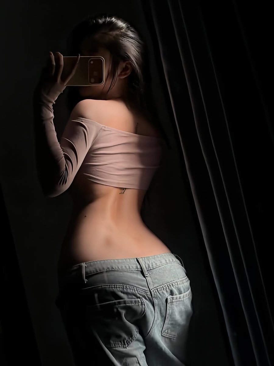 Hồng Nhung tweet media