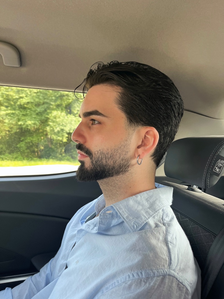 MISTER CES tweet media