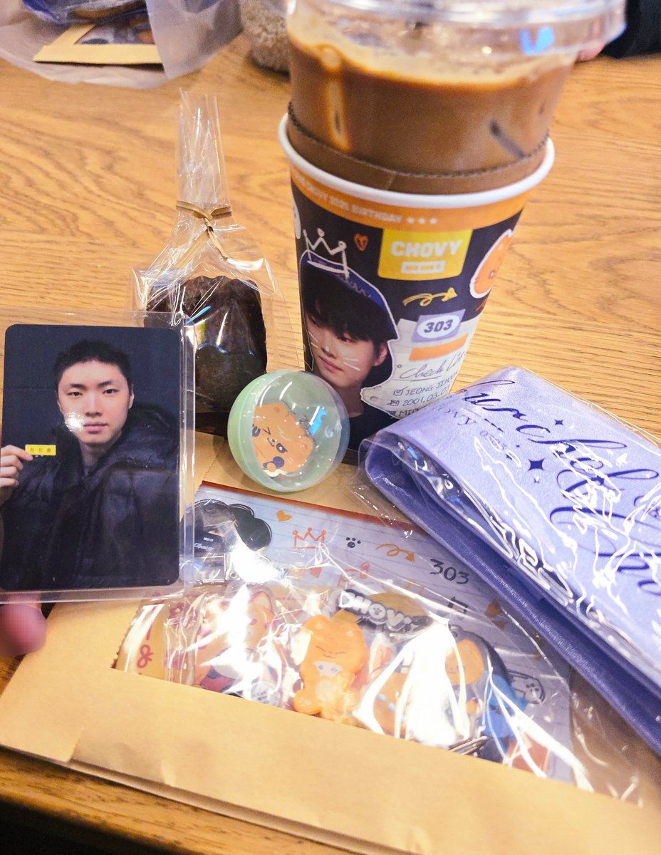 상어쵸 tweet media