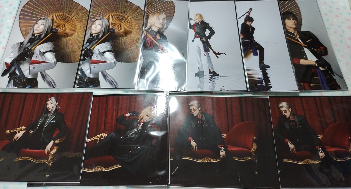 L_L_trade's tweet photo. 舞台刀剣乱舞 刀ステ 交換
禺伝再演 ランダムブロマイド

譲→画像1、2枚目（一文字則宗 姫鶴一文字 南泉一文字 大倶利伽羅 山鳥毛）
求→画像3枚目×1（歌仙兼定）

検索からでもお気軽にどうぞ（初回ツイフィ必読） https://t.co/ib0wLXy0TE