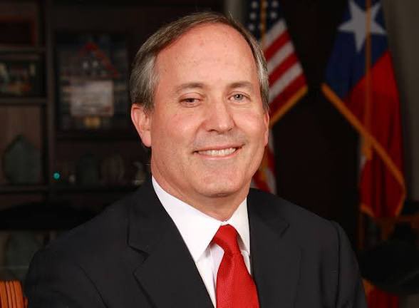 LangmanVince's tweet photo. Let's go Texas! 

Liz Cheney that Never Trumper POS John Cornyn today! 

Vote for Ken Paxton like your life depends on it! https://t.co/6cwaJN0xD1