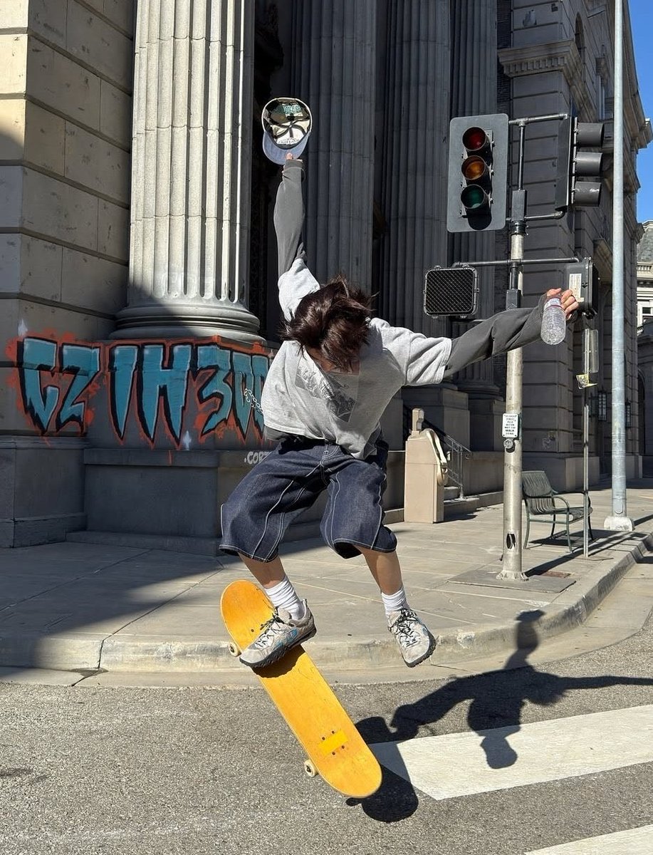 꾸벅꾸벅 tweet media