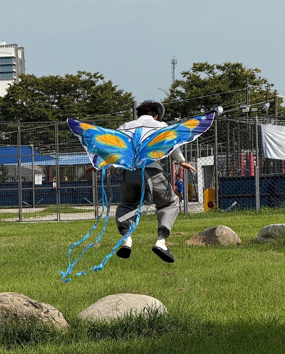 꾸벅꾸벅 tweet media