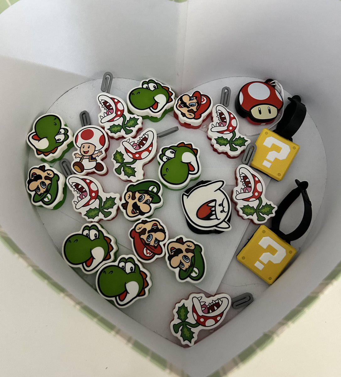 laj1vert tweet media