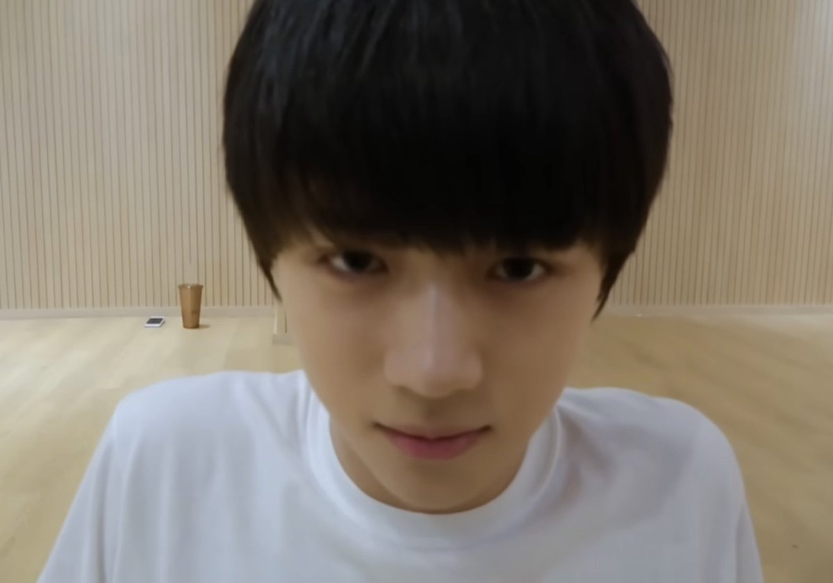 190303 📝 beomgyu’s last diary entry

today is the last entry of my debut diary!
i feel a little sad, but since it means i’m really debuting, i feel relieved too ㅠㅠ
i don’t think i recall ever writing a diary this consistently in my life…but with this debut diary, i think i