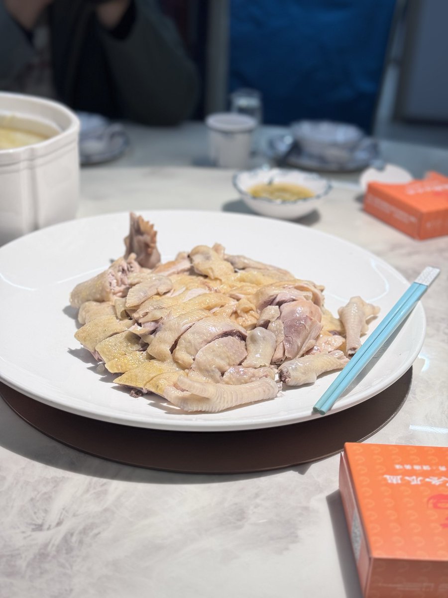 CCC (@l5t3x8) on Twitter photo 