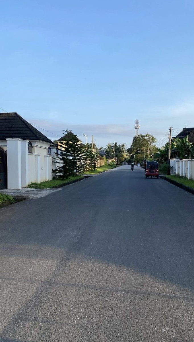 If You’re looking forward to increase your Lifespan,Relocate to Uyo,Akwaibom state 

Good and peaceful people,Good Food,Good road network,beaches,and the best air quality in Nigeria. Everything here is just Good💯