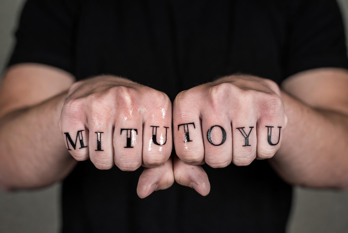 Me: "What tooling will make you most effective at your job?"
New Machinist: