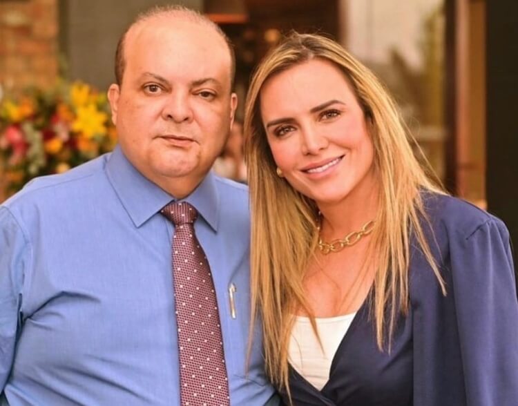 diarioceilandia's tweet image. Os responsáveis pelo rombo do BRB vão pedir seu voto

O BRB é seu. Foi construído ao longo de décadas com dinheiro público para servir ao brasiliense. Financiou casa, negócio, projeto de vida. Hoje está à beira do colapso. E quem o quebrou vai pedir seu voto em 2026.

O