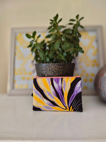 theonlineduka's tweet photo. Beautiful pocket purse goes for only Kes 474..Small but statement! Perfect gift idea
Get yours today at the online duka Kenya
#kitengefashion #pocketpurse #theonlinedukakenya #theonlineduka https://t.co/evPyBq4oY7