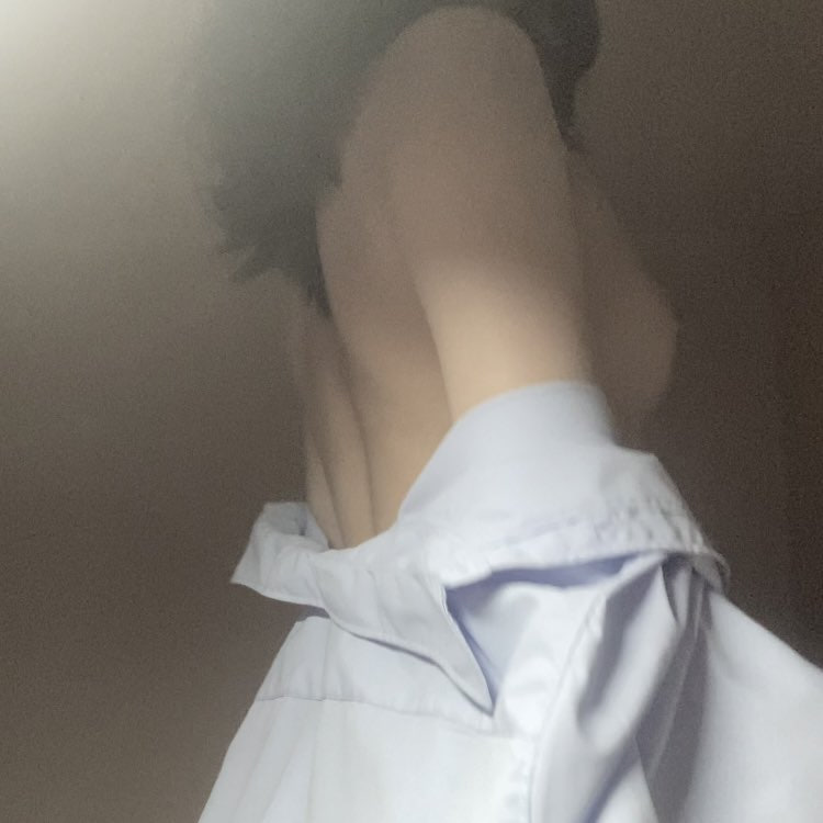 老师的X日记 tweet media