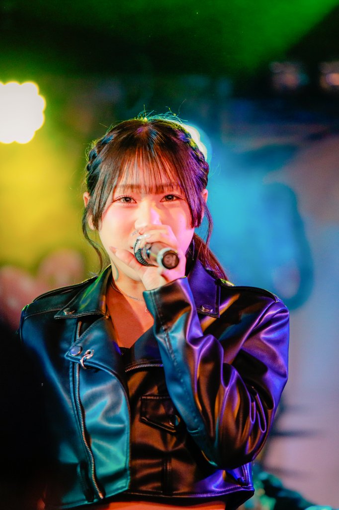 naniwanofuraybo's tweet photo. 2026.2.21
推し祭り
A-KUKANにて
イロハサクラの芹沢愛桜ちゃんです!
この日は黒の革ジャンでめちゃくちゃクールでした!
カッコよすぎて惚れてしまいそう!
#AKUKAN
#イロハサクラ
#芹沢愛桜
#あいるの幸せふぁいる https://t.co/5uk2fa5WZL