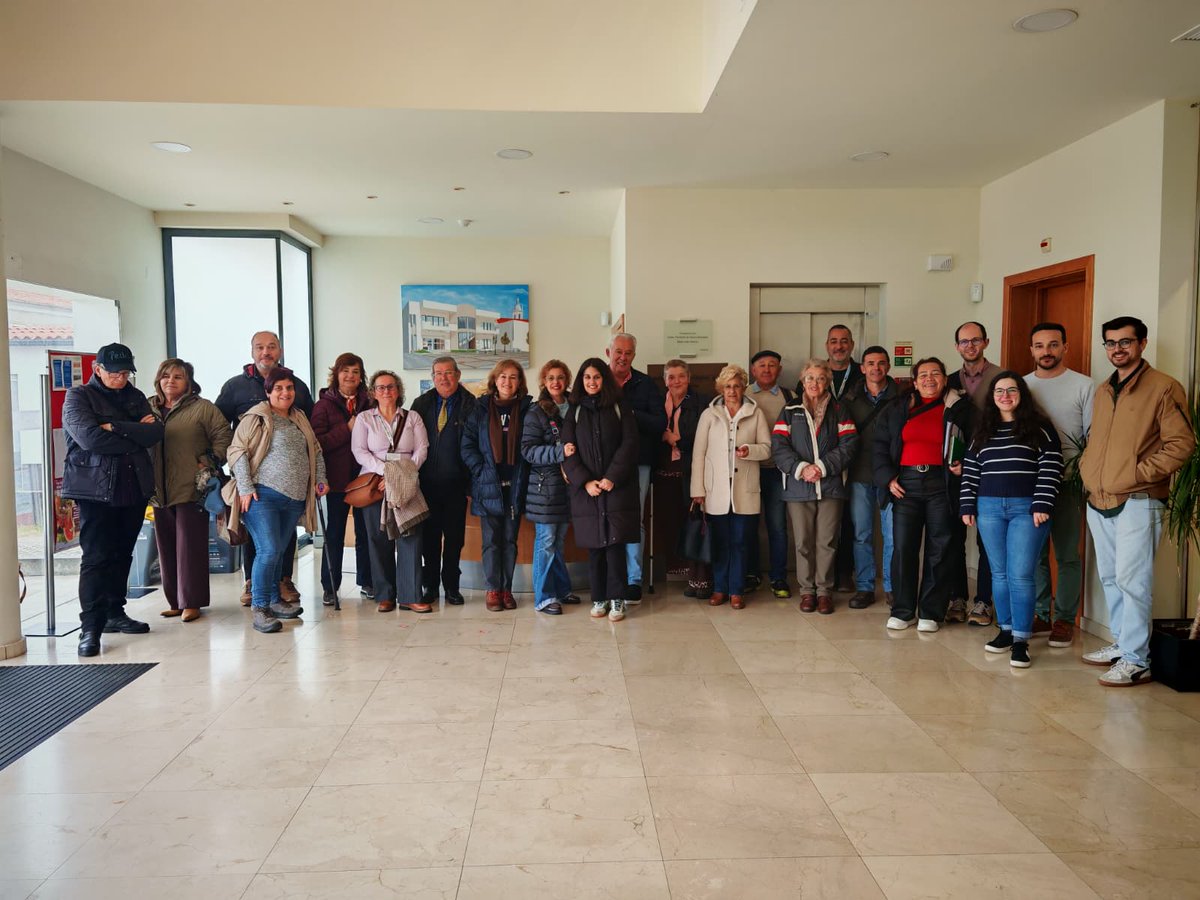 CepaPisuerga's tweet photo. ¡Hasta pronto, #erasmusplus 🇪🇺! Increíble experiencia vivida en #Portugal. Emociones, recuerdos, convivencia, reflexión y gratitud. Gracias al IEC de Mamarosa y a Richard🤍. Momentos inolvidables con #cepavallesdelcerrato y #cepavilladeguardo
#erasmus
#cfiepalencia
#sepiegob https://t.co/A2XKuskL5T