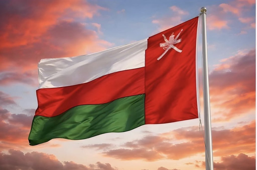 wr__z98's tweet photo. #عمان_خط_أحمر 
من اجلِ عُمان؛ دعوات تُرفع واشعارات تُنبِه! دونَ رفع القلق ولا التوتر، أمنين مُطمئنين بحفظ الله ورعايتة، فنسأل الله ان يحفظ عُمان والأمة الإسلامية كافة من شرِ الفِتن. https://t.co/JbTfSQFe9s