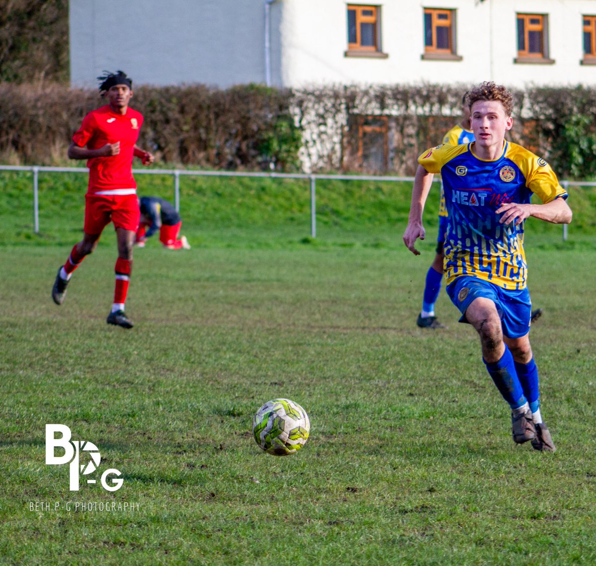 Cwmbach Royal Stars SC tweet media