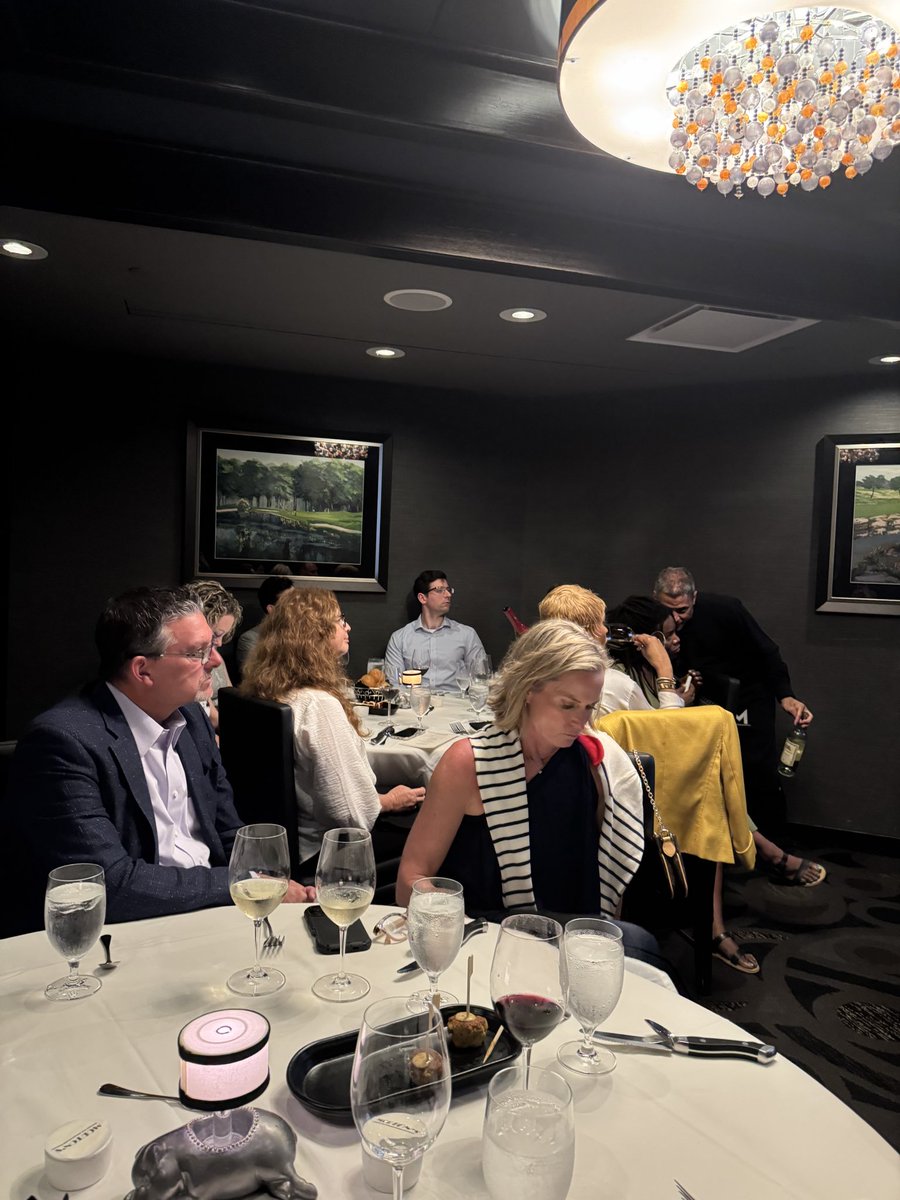 EscalaMedical's tweet photo. Had a wonderful time last week at #SUFU26! Thank you to all who stopped by our booth to learn about #Mendit. If you are interested in learning more, please go to our website or YouTube page. Link in bio. 
#femaleprolapse #womenshealth #femalepelvichealth #SUFU #SUFU26 #Urology https://t.co/JOQQ6KkB5u