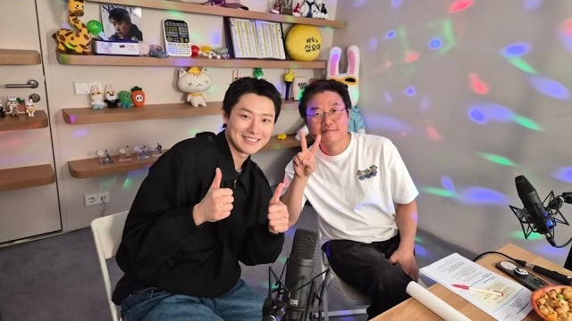 [라이브] 나영석의 흥얼흥얼 X 우즈의 더 깊이 빠↗져↗죽어도 좋을 매력의 노래방 라이브

📎 youtube.com/live/cjbQ-QCrT…

#WOODZ #우즈
#나영석의흥얼흥얼 #채널십오야