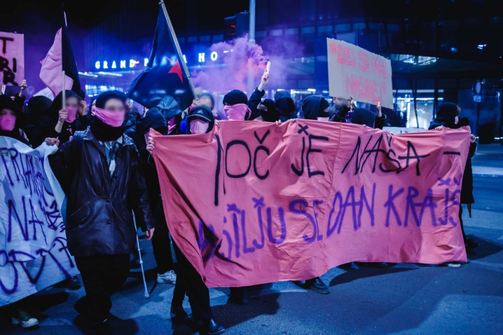 Ainfoshop's tweet photo. #8M we are on the streets with our sisters, brothers and everyone else fighting the patriarchal violence, capitalist devastation and war.

Various protests and other activities are taking place in #Slovenia for the International Women's Day #8March

Check comments for more. https://t.co/aYgvFwumHN