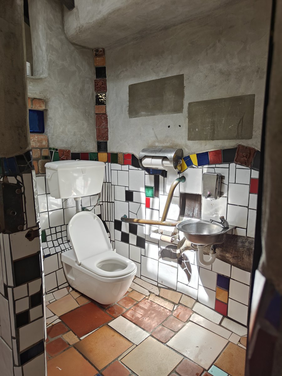 The Cultural Tutor tweet media