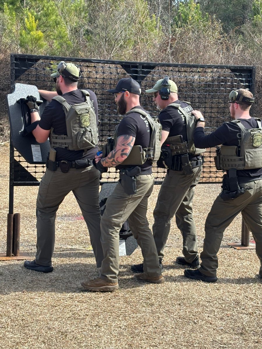 Conway Police SC tweet media