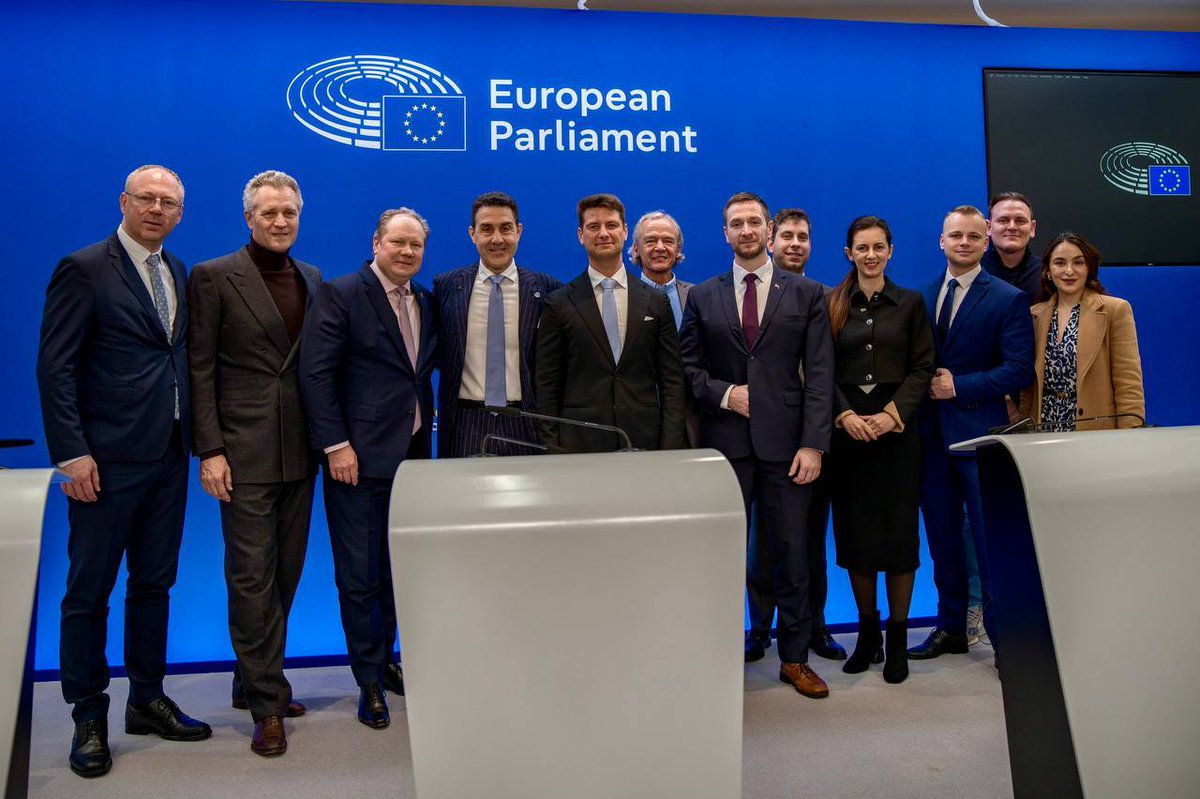 Rada Laykova tweet media